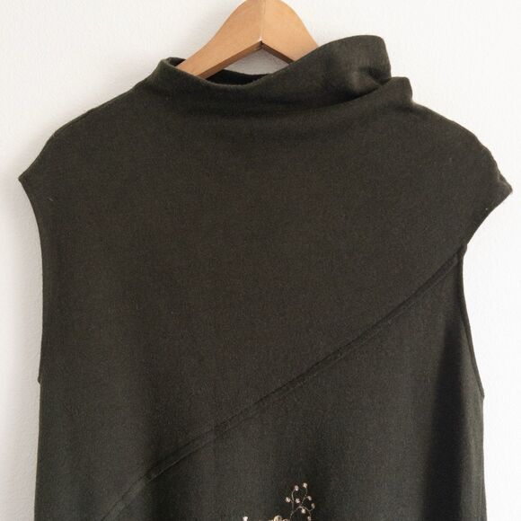 Forest Green Asymmetrical Knit Dress Gold Floral Embroidery Size M/L Fairycore - Picture 3 of 11